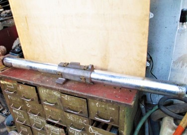 V913 - SLEVA - Vedení se speciálním jezdcem