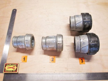 R993 - SLEVA - Vodovodní spojky s vnitřním závitem