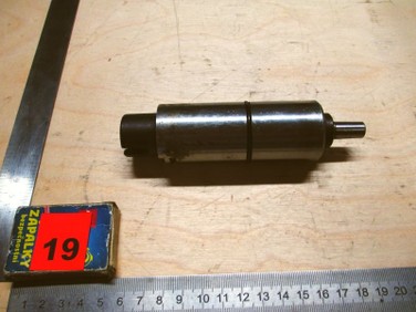 Y003 - malé vřeteno