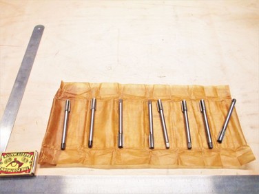 N925 - Závitníky jemné -  M10x1